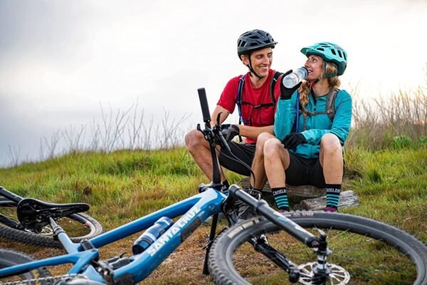 CamelBak Classic Light Bike Hydration Pack 70oz - Image 11