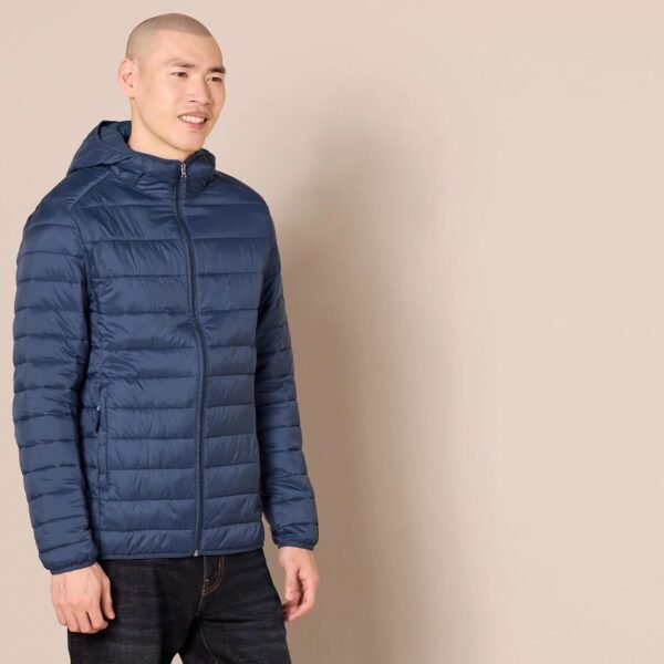 Amazon Essentials Men's Lightweight Water-Resistant Packable Hooded Puffer Jacke... - Image 3